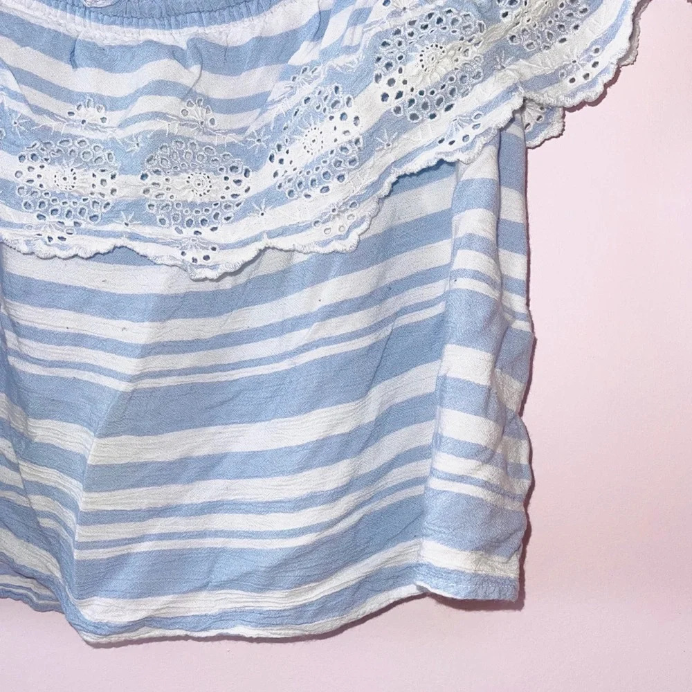 American Eagle NWOT Light Blue Striped Eyelet Off the Shoulder Top Small Women’s - Picture 5 of 9